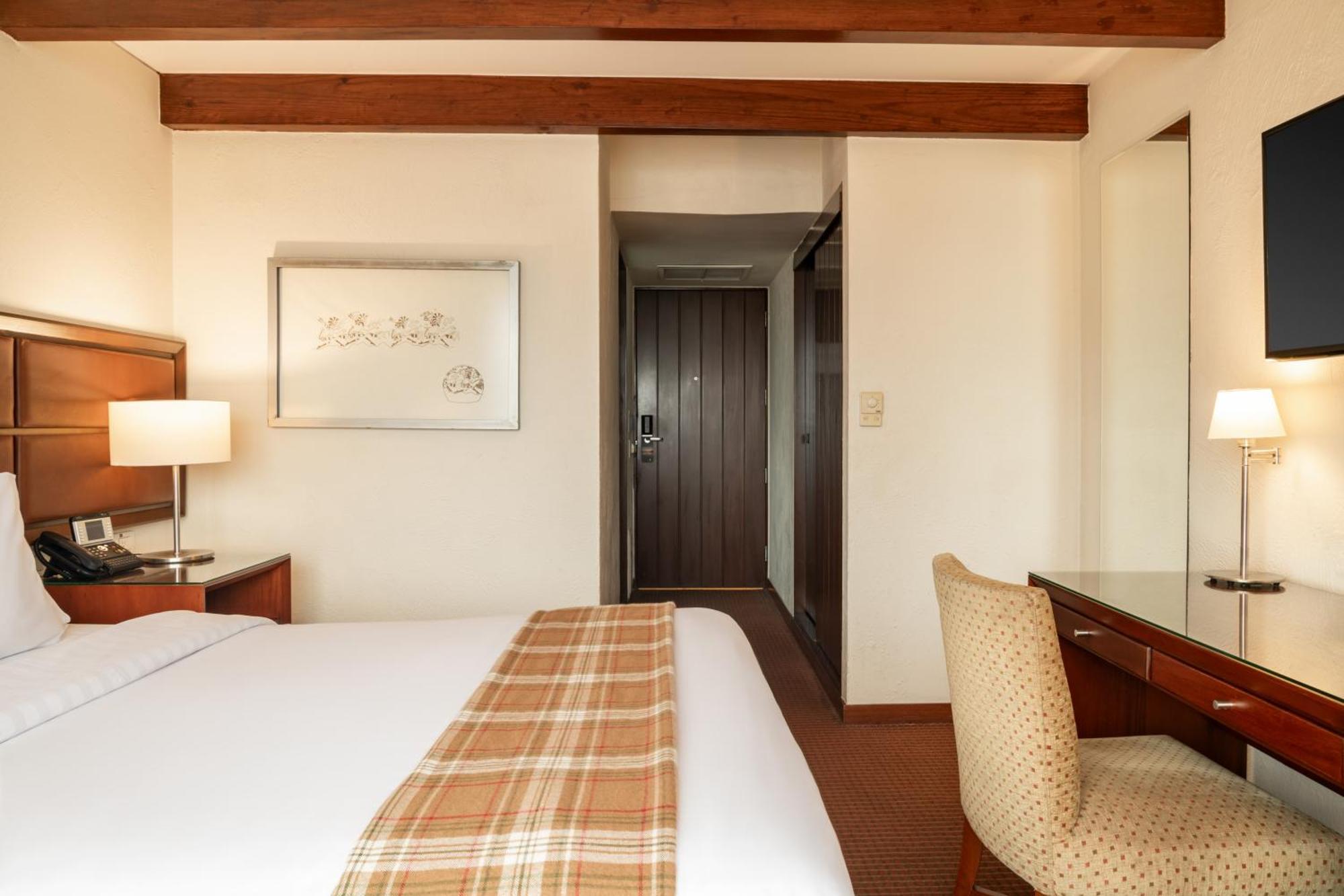 Casa Andina Premium Miraflores Distretto di Distretto di Lima Esterno foto A room at the hotel